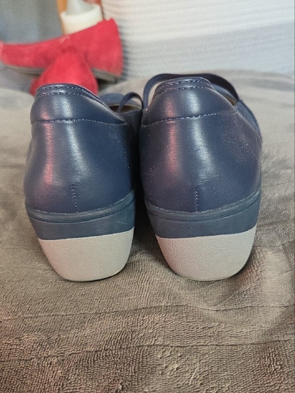 Vionic Navy Suede Mary Jane Wedges with Elastic Strap, Size 10 - Picture 6 of 14